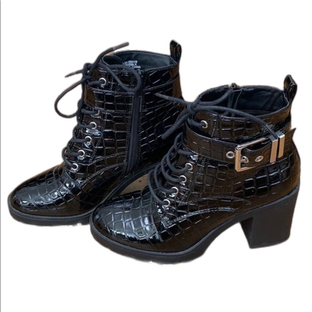 Croc boots